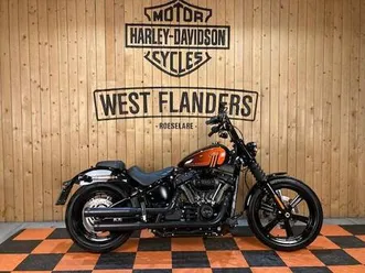 ② harley-davidson softail streetbob