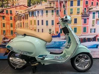 ② vespa primavera 45 batik