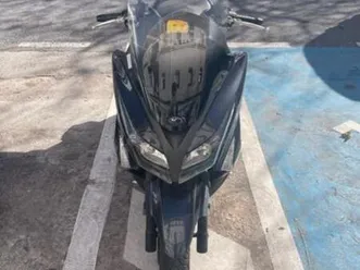 kymco - grand dink 300