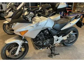 ② honda cbf 600 s abs 04/2004 13.087km 4.250 €