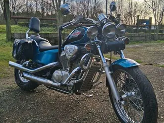 moto honda shadow 650 cc