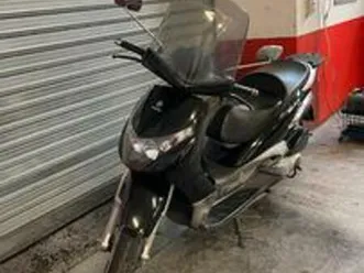 piaggio beverly 250