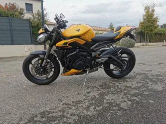 triumph street triple rs 765