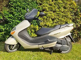 scooter mbk 125 cm3