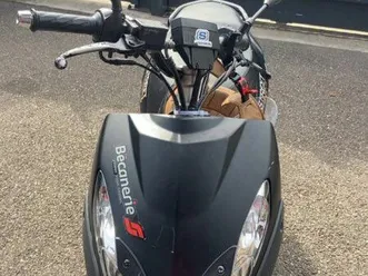 street zone scooter 50 cc
