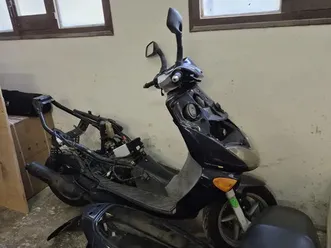 aprilia leonardo 125