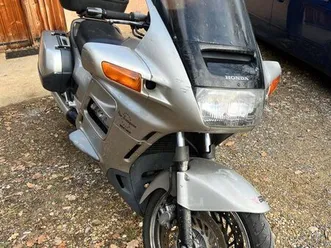 honda st1100 pan european