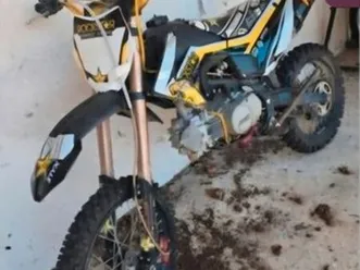 dirt 150 cc