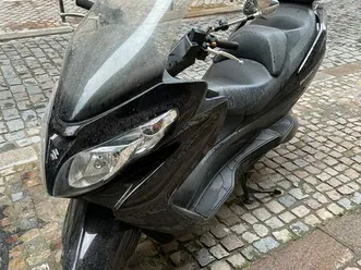 scooter suzuki burgman
