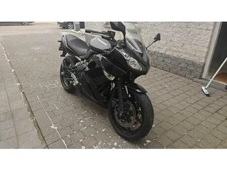 ② kawasaki er-6f abs