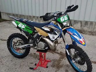 husaberg te 300 →