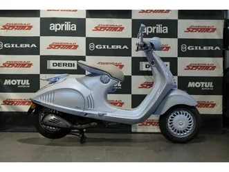 vespa 946 snake