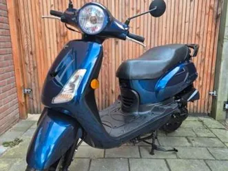 sym fiddle ii - bouwjaar 2024 - blauw kenteken — scooters | sym — marktplaats