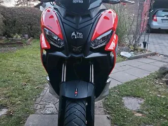 aprilia sr gt 125 s cbs e5 red black