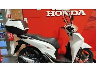 vendo honda sh 150i sport (2022 - 23) usata a genova (codice 9917075) - moto.it