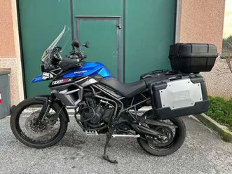 triumph tiger 800 xcx blu/azzurro