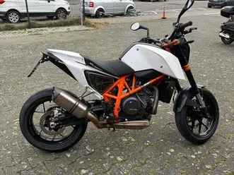 ktm duke 690r
