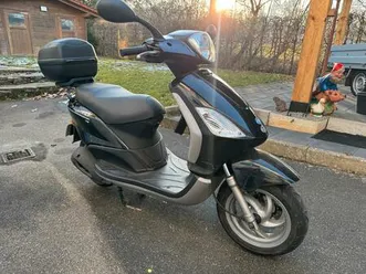 piaggio fly 125