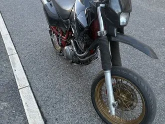 yamaha xt600 restaurada oeiras e são julião da barra, paço de arcos e caxias