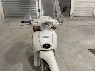 aprilia scarabeo bianco