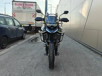 moto neuve: triumph tiger 900 alpine edition