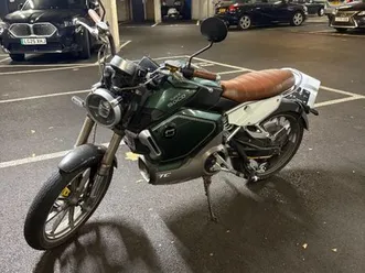 super soco tc electric bike – 2 batteries – cbt legal - ideal london commuter