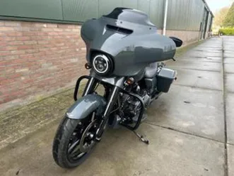 harley davidson tour 107 flhxs street glide special uniek — motoren | harley-davidson — marktplaats