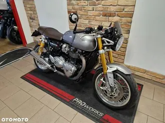 triumph thruxton