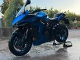 suzuki gsx s 1000 gt