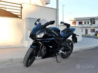 yamaha yzf-r3 pari al nuovo