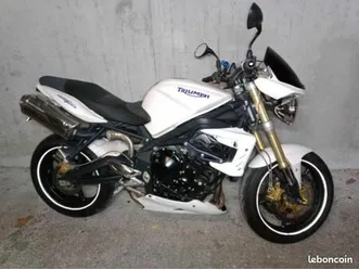 triumph street triple 675