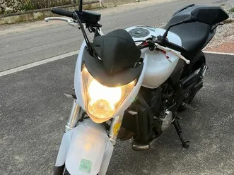 moto honda hornet cb600f