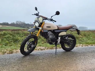 fantic caballero 125 rally - 2023 - état neuf - 2300 km