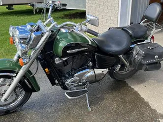 moto honda shadow vt 1100