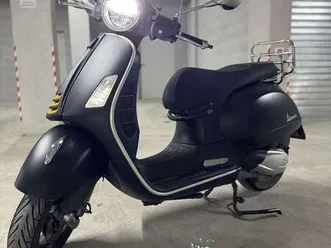 vespa gts super tech 300 supertech 300 colore nero opaca con inserti gialli nero