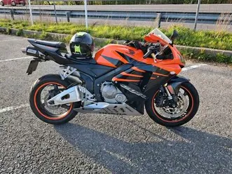 honda - cbr 600 rr
