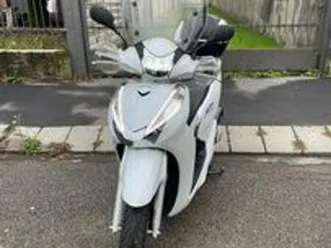 honda sh 300i abs