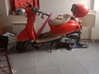 vend scooter dolce cita en l'état
