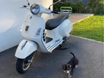 vespa gts 125