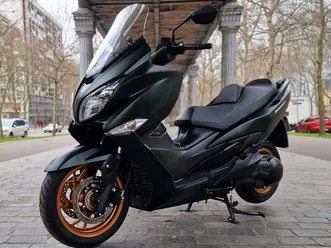 suzuki 400 burgman abs / tc 2025 - vert mat - 06/2025 idem xmax x-max 400 forza 350 bmw c 400