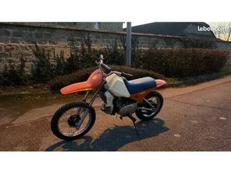 moto yamaha piwi 80