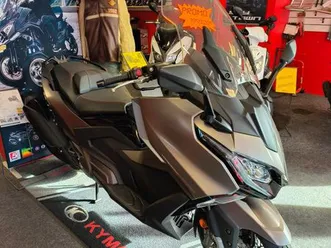kymco ak550 premium neuf 0kms jamais immatriculé