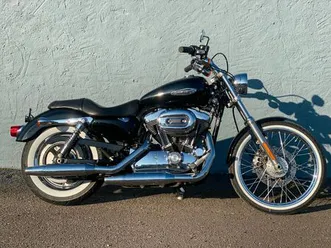 harley-davidson xl 1200 c custom 5hd1 mit weißwandreifen