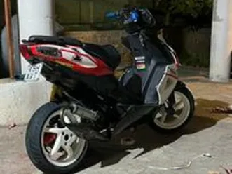 sr 50 aprilia 2006