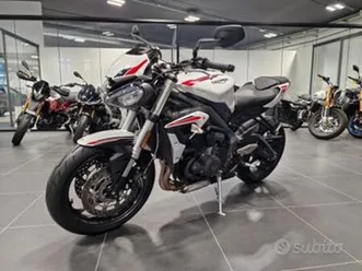 triumph street triple s