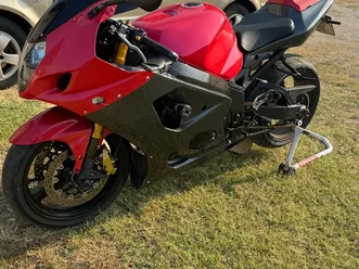 suzuki gsxr 1000 →