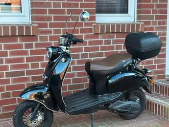 e-roller nova motors retro star elektrisch 45km/h