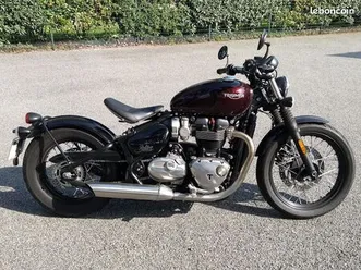 triumph bonneville bobber 1200cm3