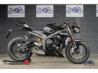 ② triumph street triple rs - 6.700 km