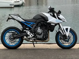 gsx8s a2, ligne dominator